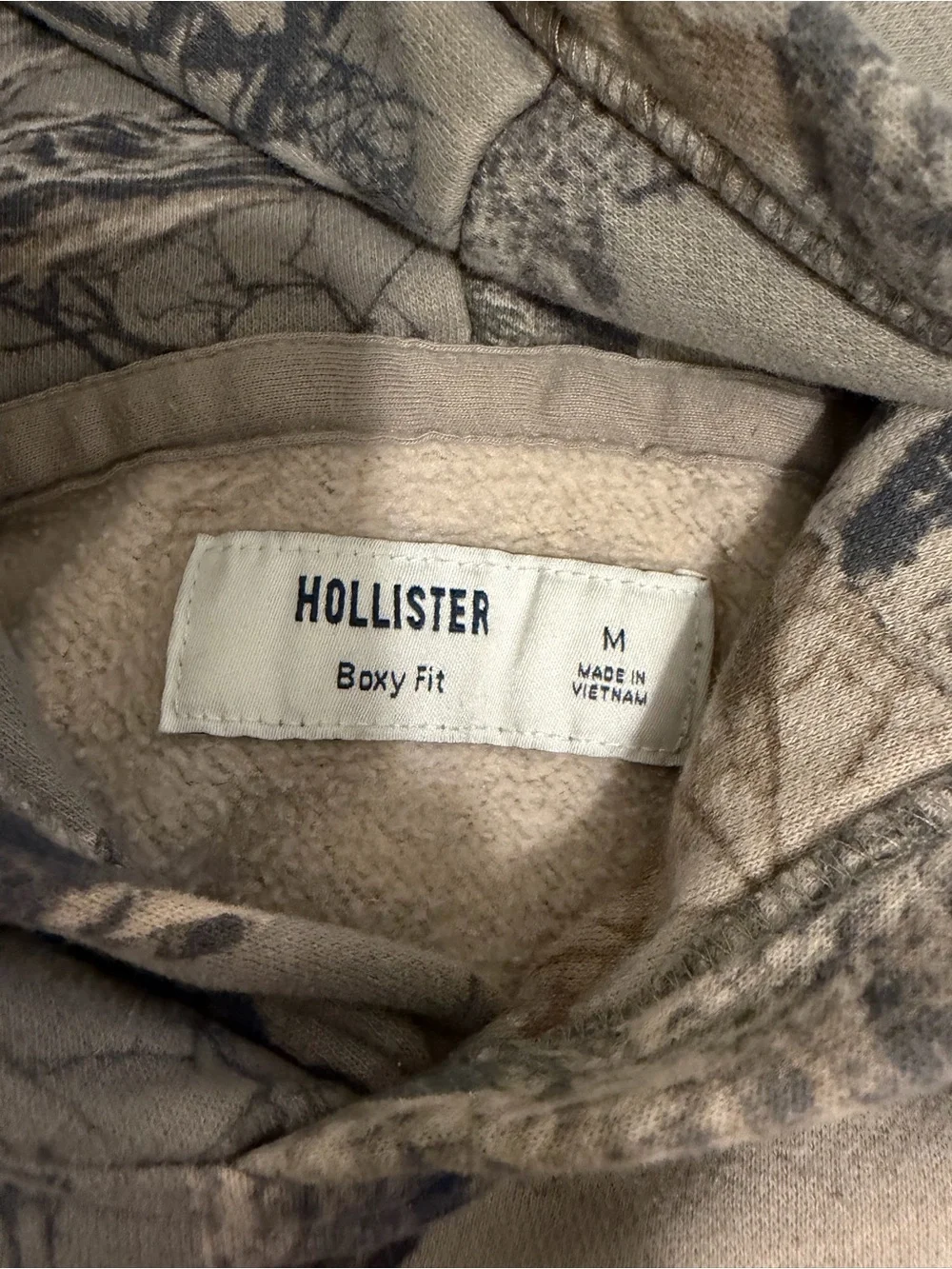 Hollister Men's Camo Hoodie in Green, Brown, Gray